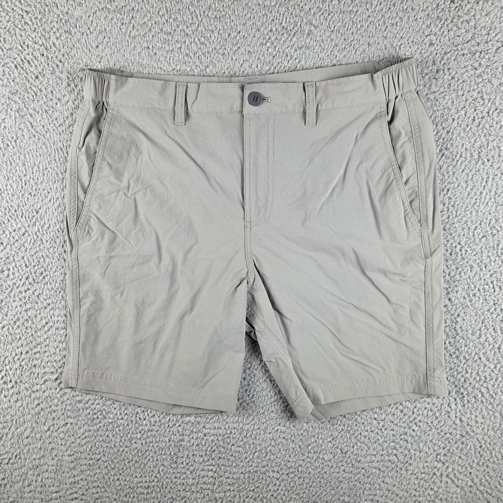 Free Fly Shorts Mens M Gray Stretch Performance Chino Casual Golf Hiking Casual